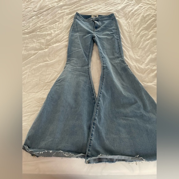 Free People “Just Float On” Flare Jeans - Picture 6 of 9